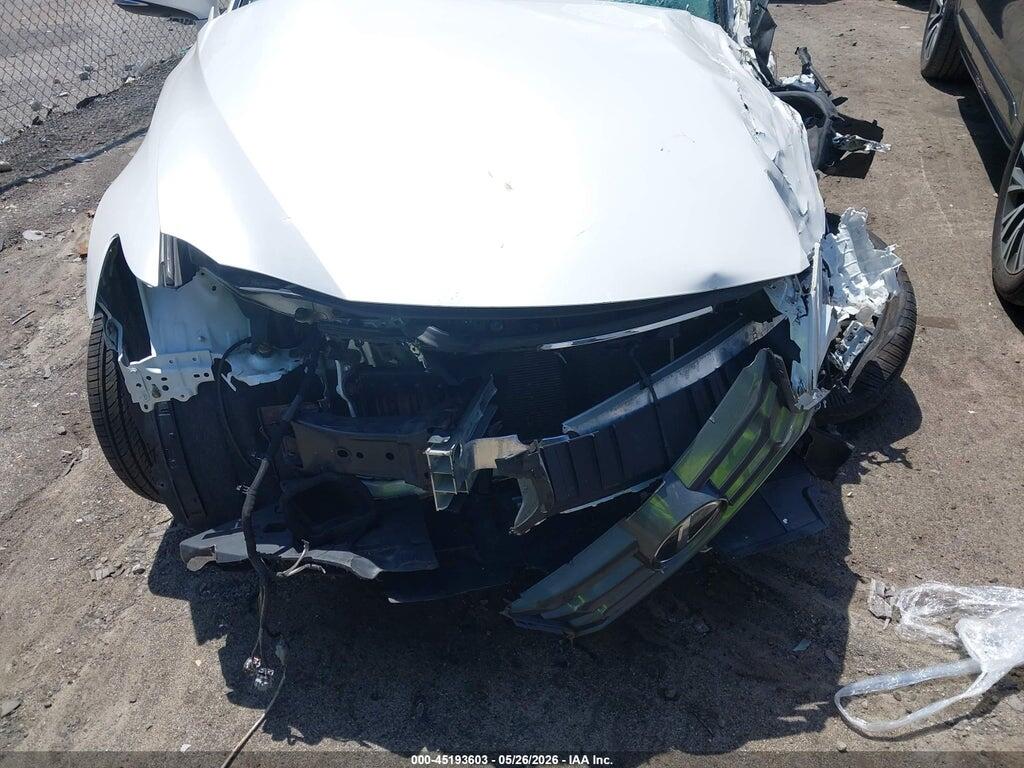 JTHCM1D2XH5015637 2017 LEXUS IS 300 photo no. 11