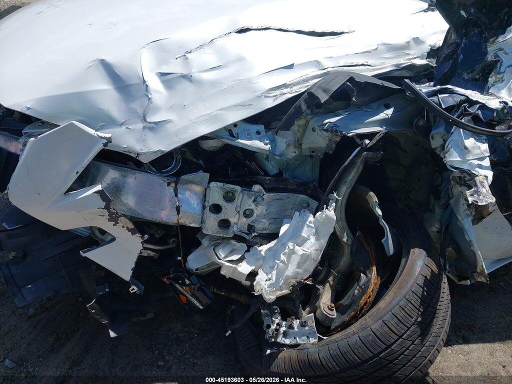JTHCM1D2XH5015637 2017 LEXUS IS 300 photo no. 6