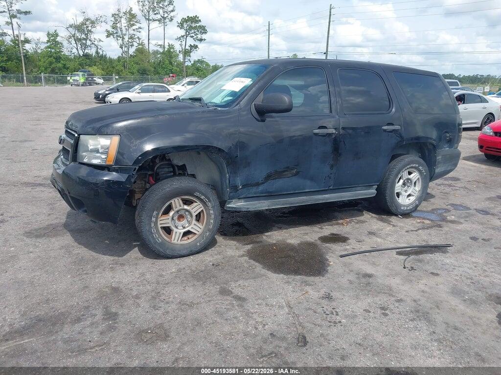 1GNLC2E09DR290319 2013 CHEVROLET TAHOE photo no. 2