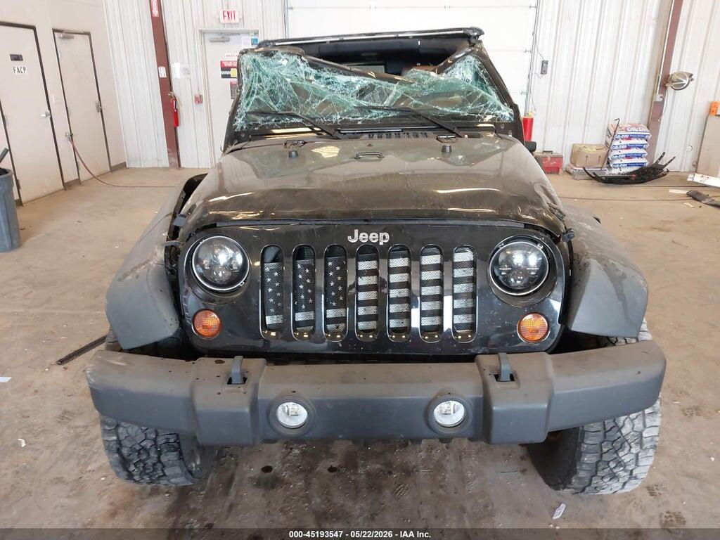 1J4BA6H14BL633733 2011 JEEP WRANGLER UNLIMITED photo no. 12