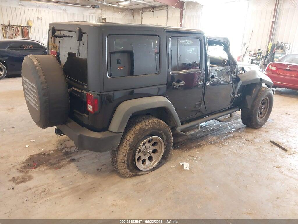 1J4BA6H14BL633733 2011 JEEP WRANGLER UNLIMITED photo no. 4