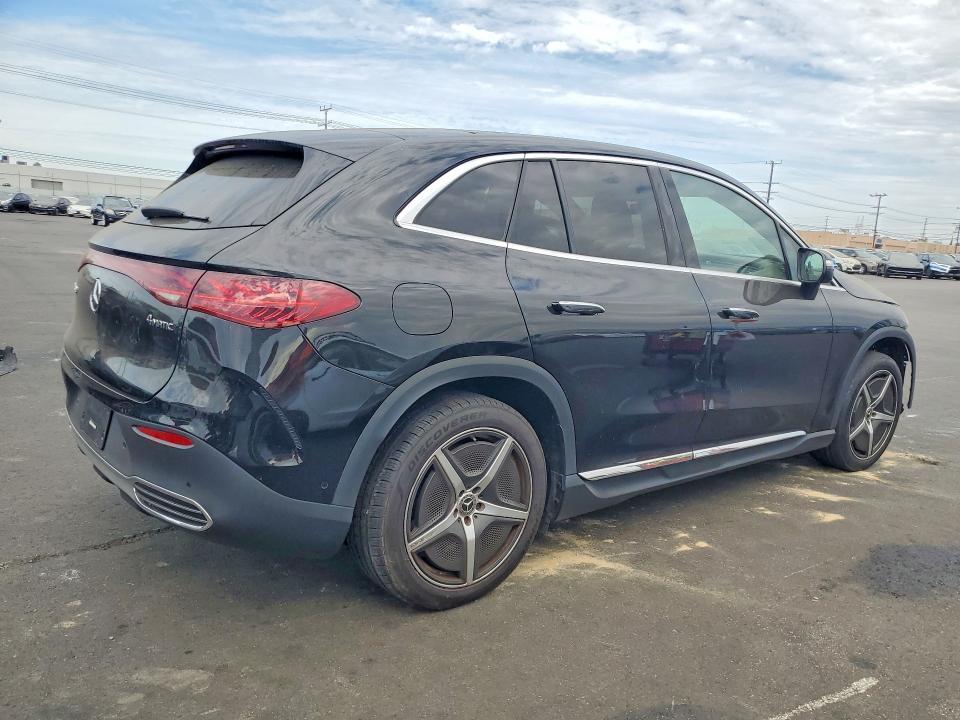 2023 MERCEDES-BENZ EQE SUV 350 4MATIC — Фото 3 из 14