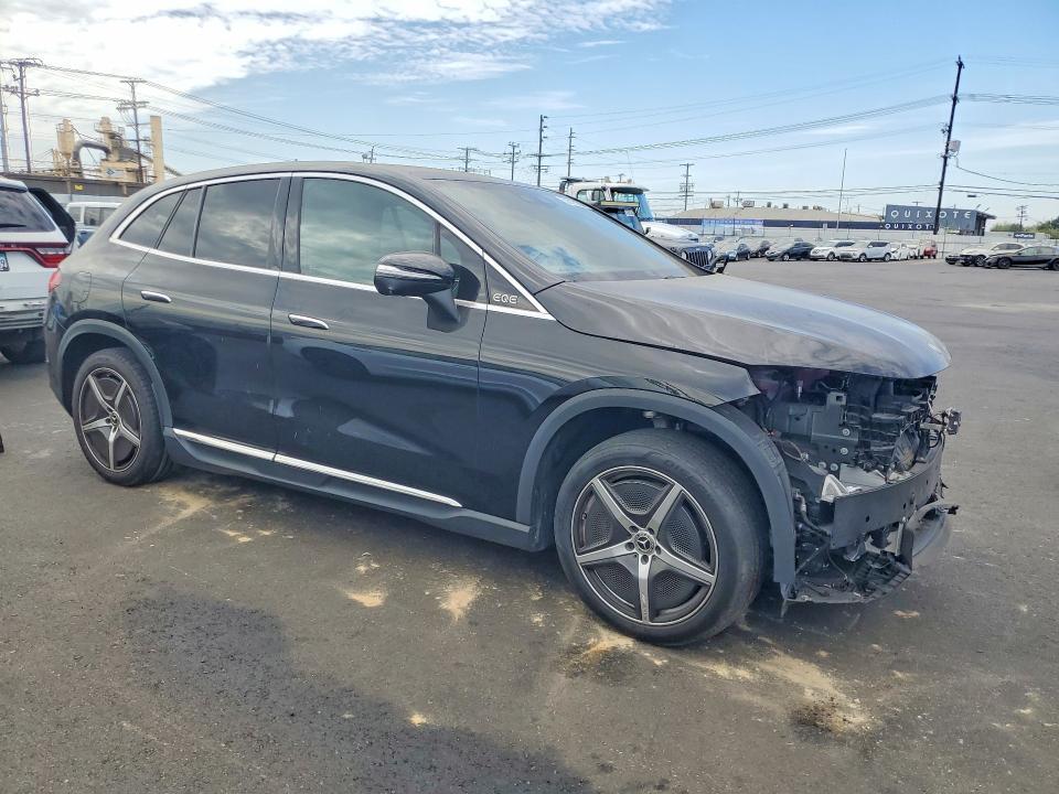 2023 MERCEDES-BENZ EQE SUV 350 4MATIC — Фото 4 из 14