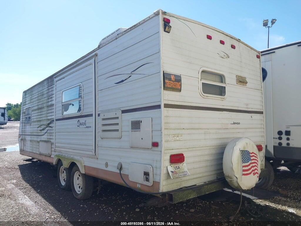 1UJBJ02M4316D0071 2003 JAYCO QWEST TSL SERIES M-2 photo no. 3