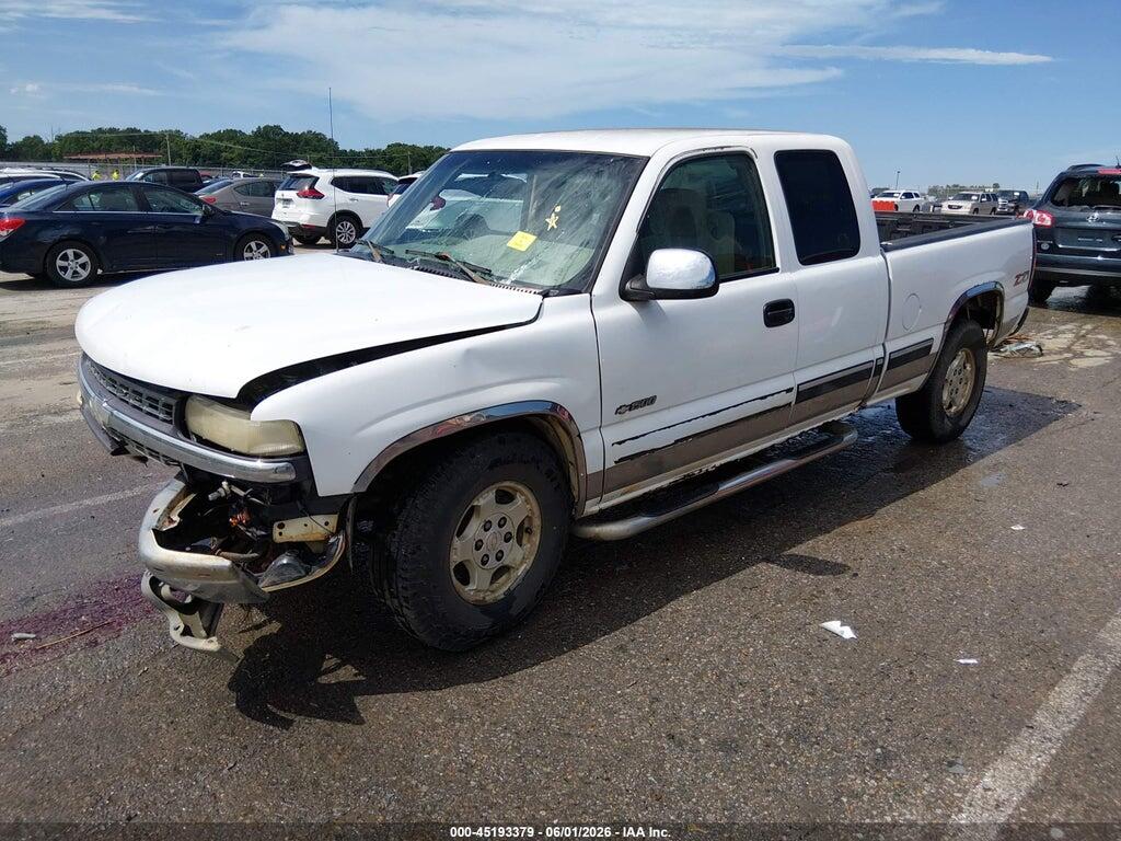 1GCEK19T72E199069 2002 CHEVROLET SILVERADO 1500 photo no. 2