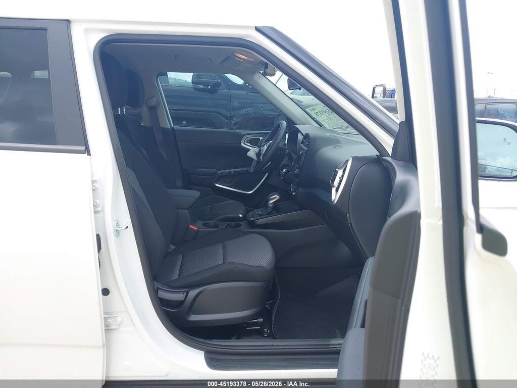 KNDJ23AU4S7965083 2025 KIA SOUL photo no. 5