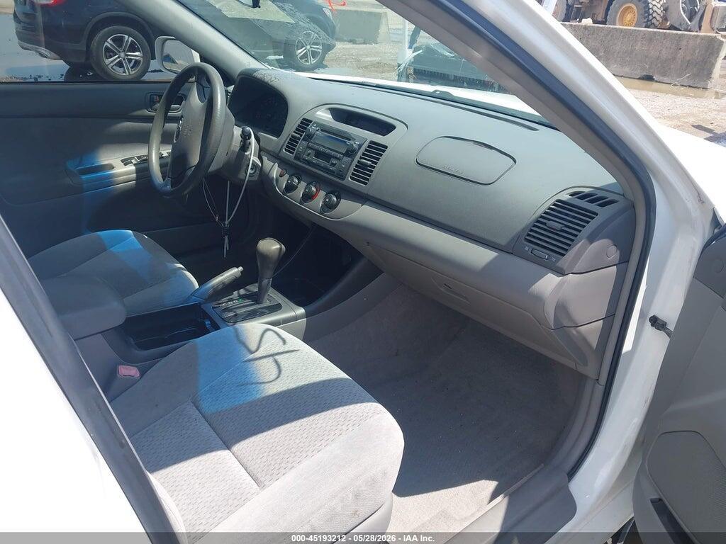 4T1BE32K74U271271 2004 TOYOTA CAMRY photo no. 5