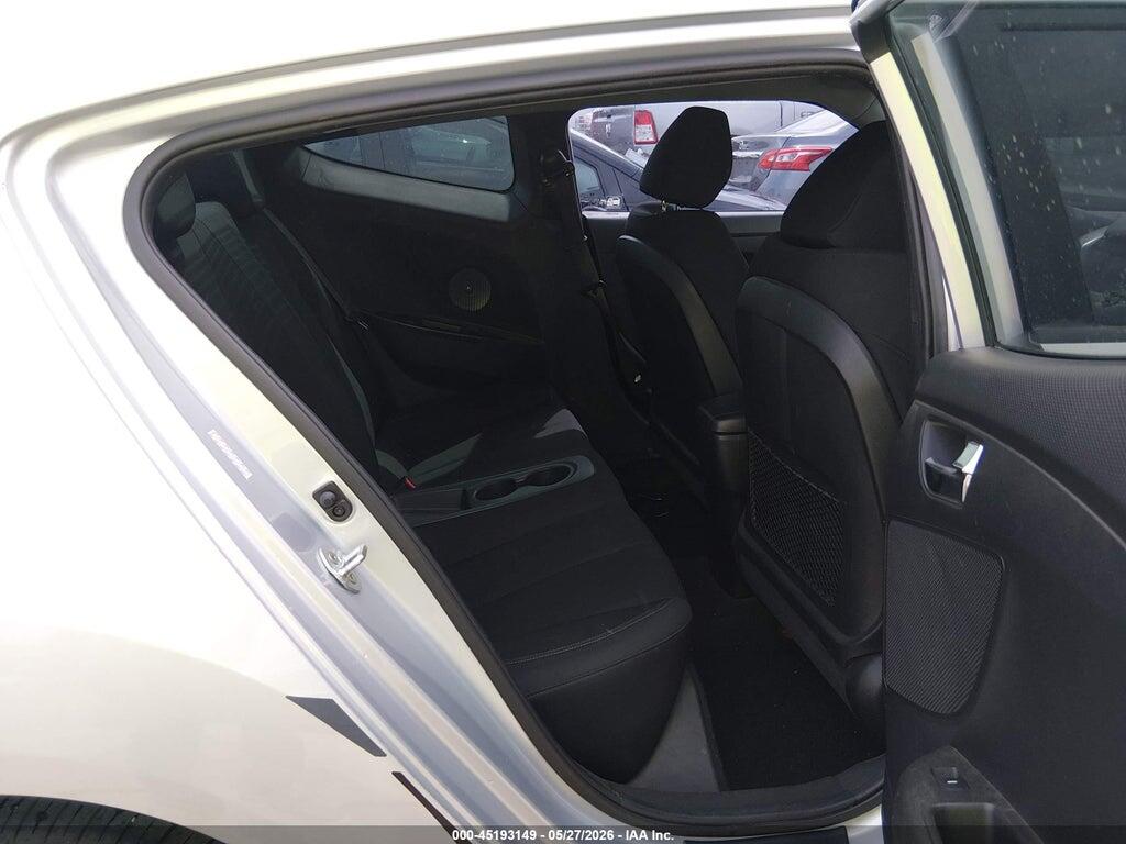 KMHTC6AD6GU280613 2016 HYUNDAI VELOSTER photo no. 8