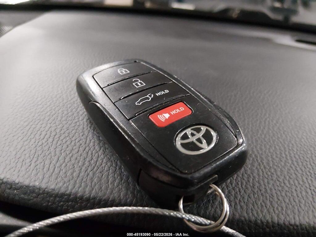 5TDACAB55RS023830 2024 TOYOTA GRAND HIGHLANDER photo no. 11