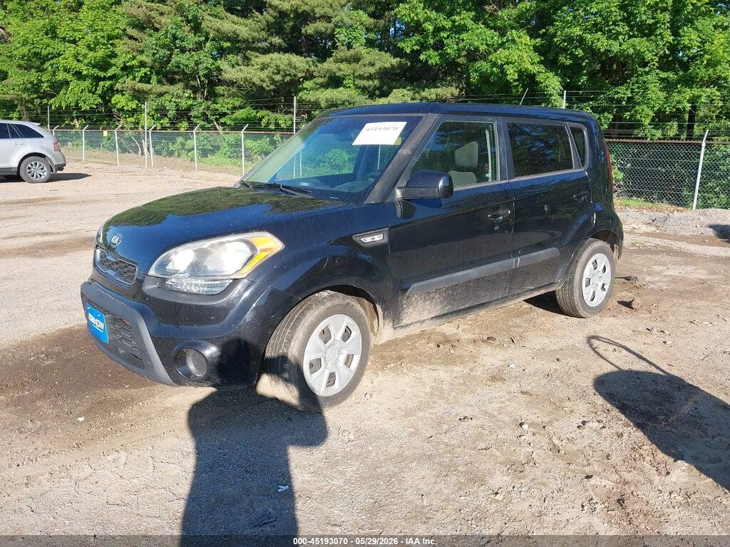 KNDJT2A51D7503986 2013 KIA SOUL photo no. 2