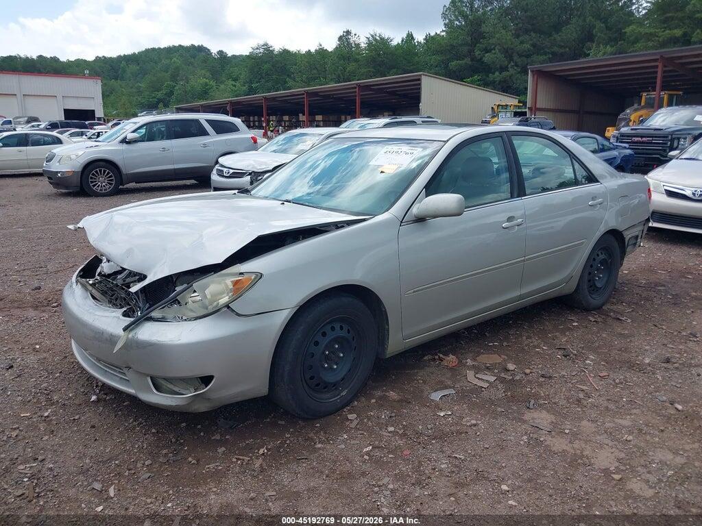 4T1BE30K45U586355 2005 TOYOTA CAMRY photo no. 2