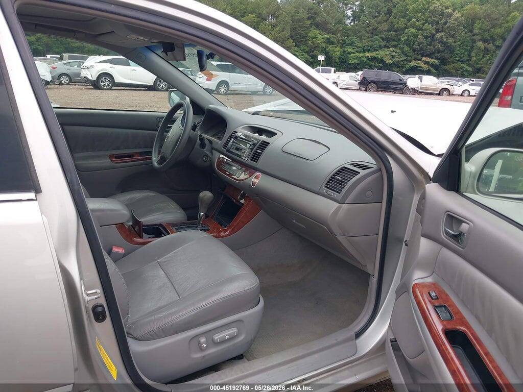4T1BE30K45U586355 2005 TOYOTA CAMRY photo no. 5