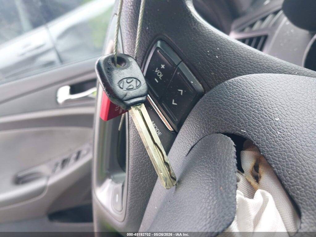 5NPEB4AC8EH824693 2014 HYUNDAI SONATA photo no. 11