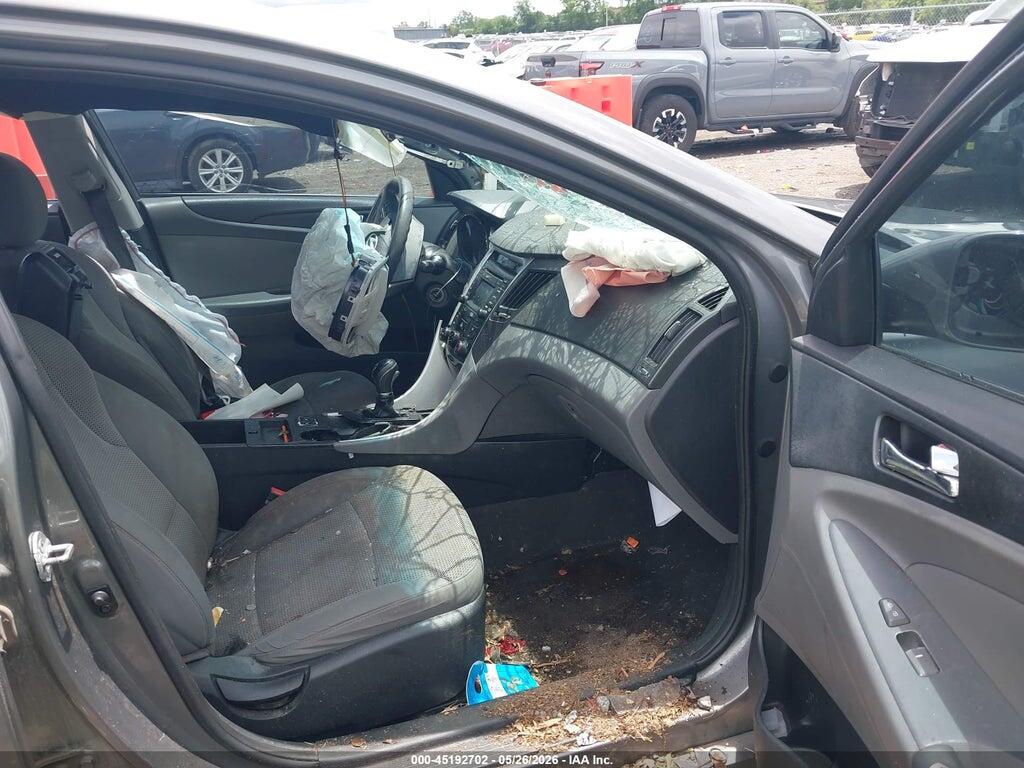 5NPEB4AC8EH824693 2014 HYUNDAI SONATA photo no. 5