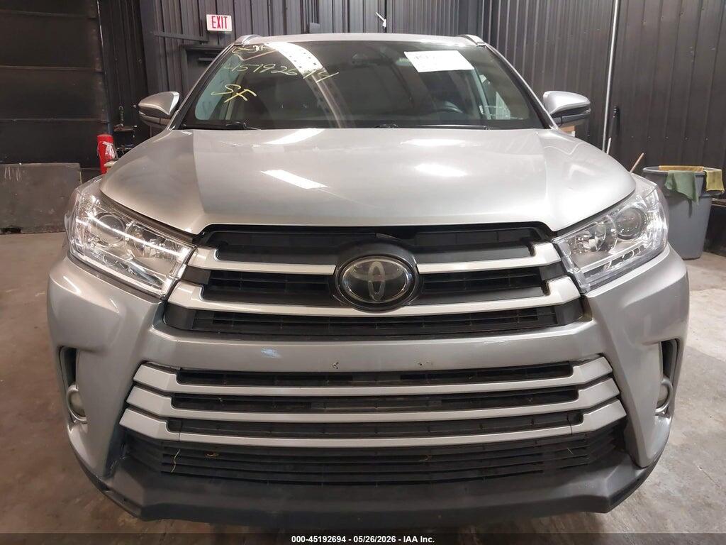5TDJZRFH7JS816424 2018 TOYOTA HIGHLANDER photo no. 12