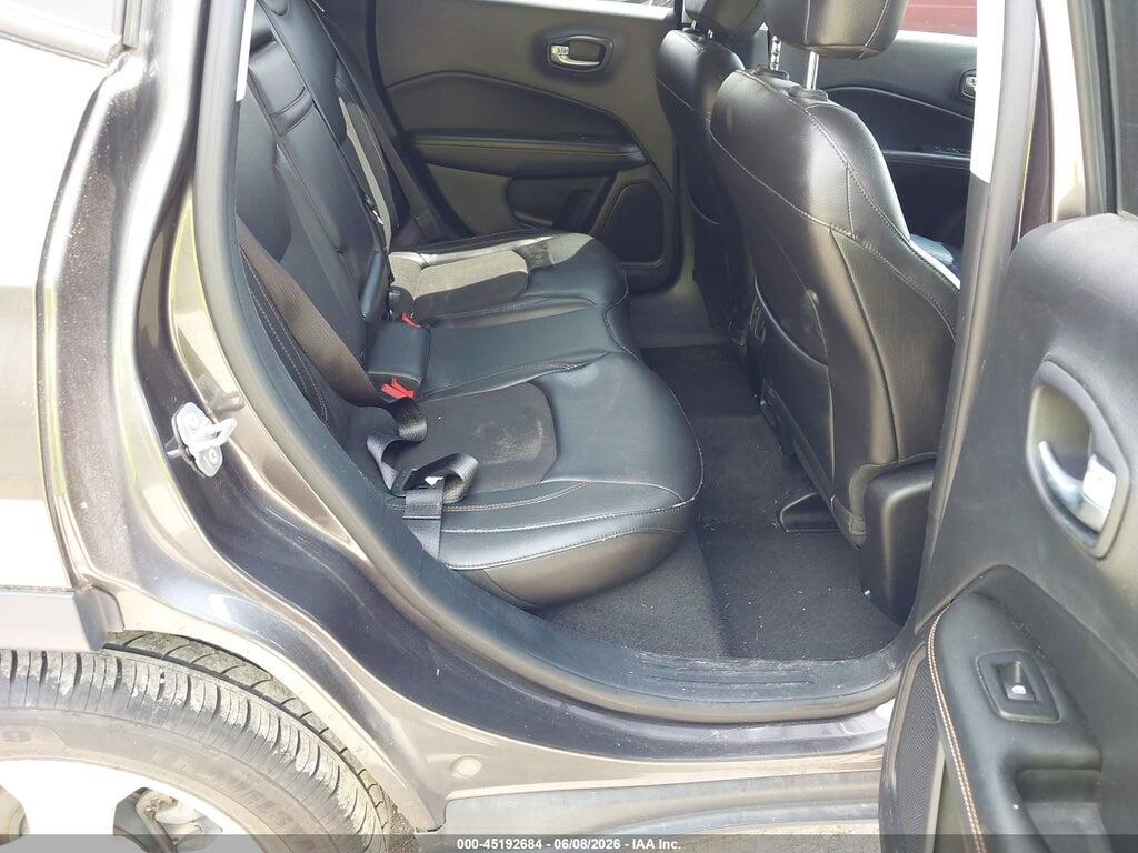 3C4NJCBB3JT137246 2018 JEEP COMPASS photo no. 8