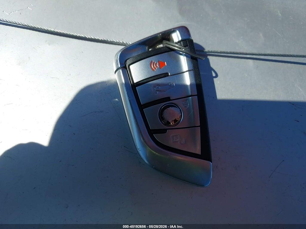 WBA7T4C06LCD59428 2020 BMW 740I photo no. 11