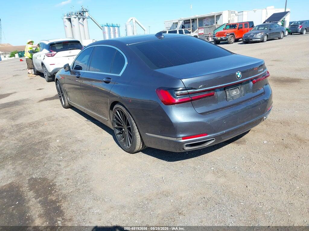 WBA7T4C06LCD59428 2020 BMW 740I photo no. 3