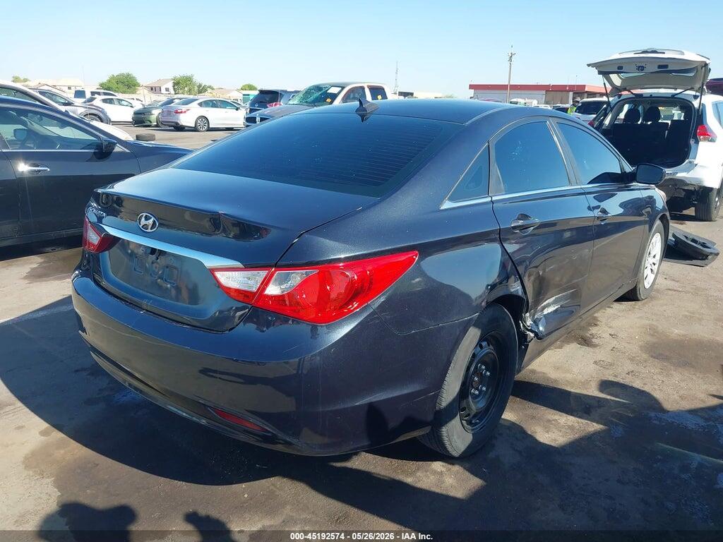 5NPEB4AC3DH598819 2013 HYUNDAI SONATA photo no. 4