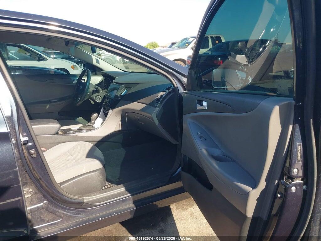 5NPEB4AC3DH598819 2013 HYUNDAI SONATA photo no. 5