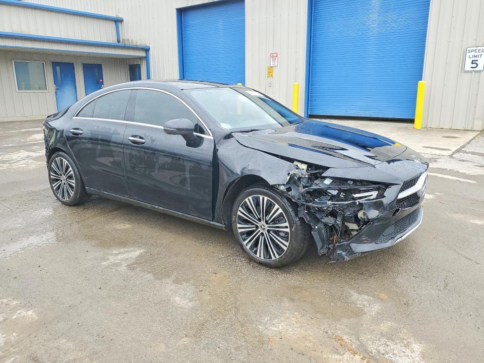 2023 MERCEDES-BENZ CLA 250 4MATIC — Фото 4 из 13