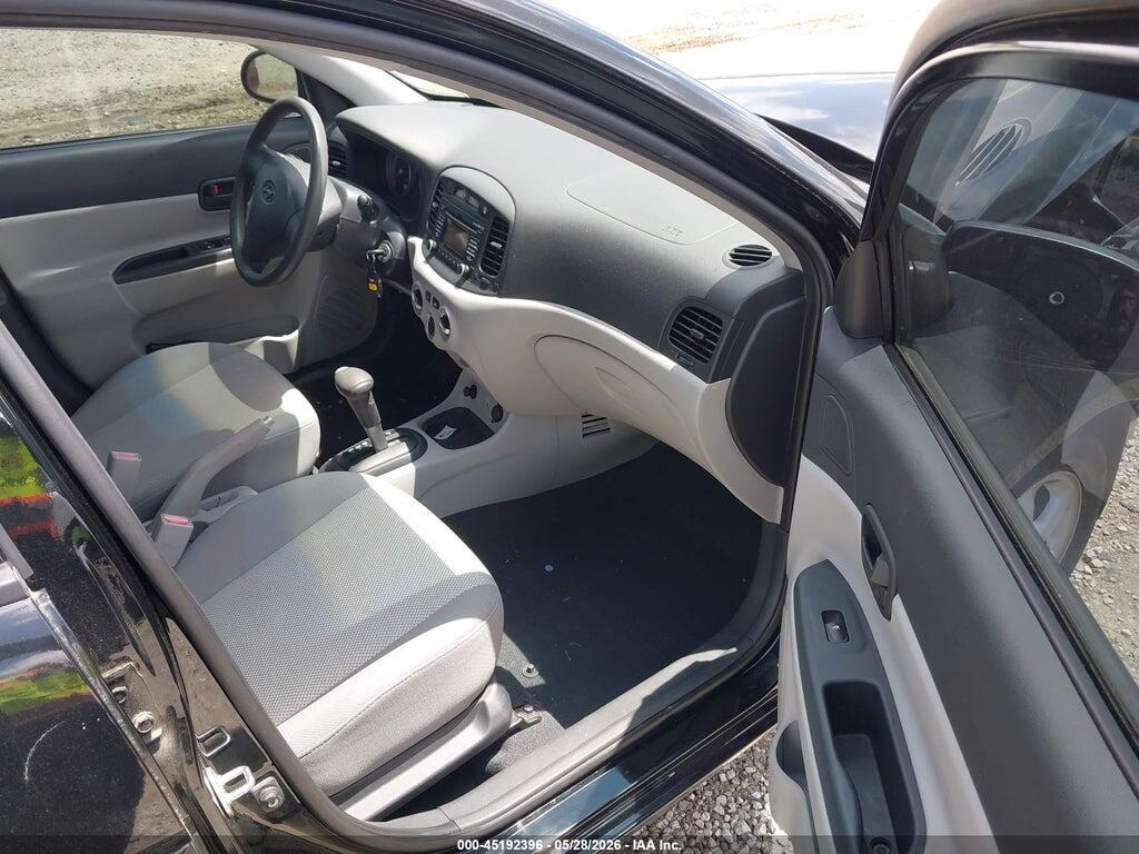 KMHCN46C78U236880 2008 HYUNDAI ACCENT photo no. 5