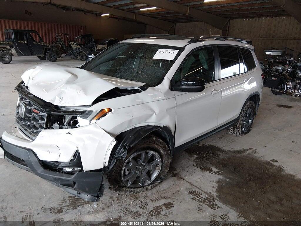 5FNYF8H62RB020807 2024 HONDA PASSPORT photo no. 2