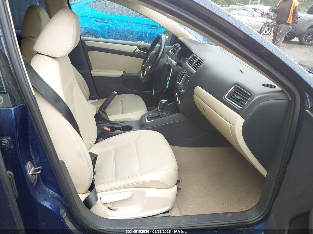 3VWDP7AJ9CM403079 2012 VOLKSWAGEN JETTA photo no. 5
