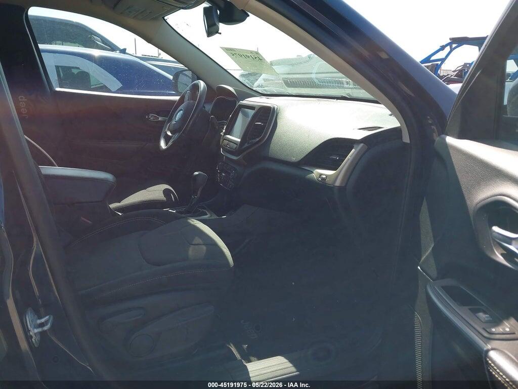 1C4PJLCB5FW560970 2015 JEEP CHEROKEE photo no. 5