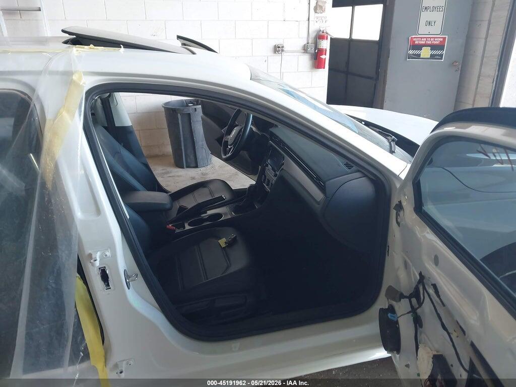 1VWSA7A39MC009742 2021 VOLKSWAGEN PASSAT photo no. 5