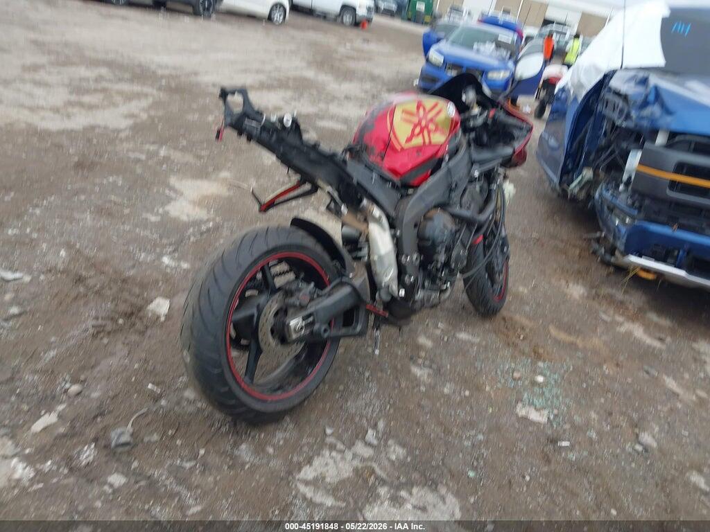 JYARN20E17A002680 2007 YAMAHA YZFR1 photo no. 4