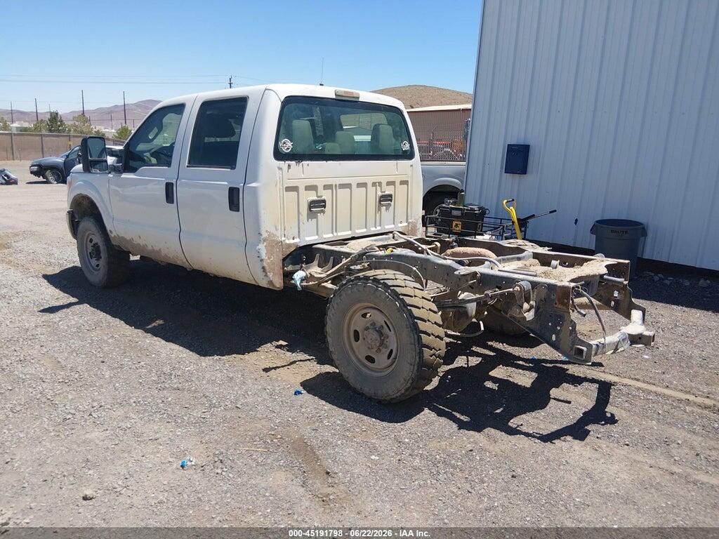 1FT7W2B65CEC06061 2012 FORD F-250 photo no. 3