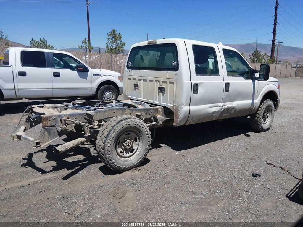 1FT7W2B65CEC06061 2012 FORD F-250 photo no. 4