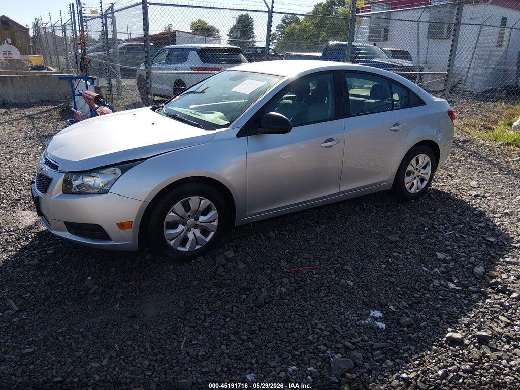 1G1PA5SH0D7192571 2013 CHEVROLET CRUZE photo no. 2
