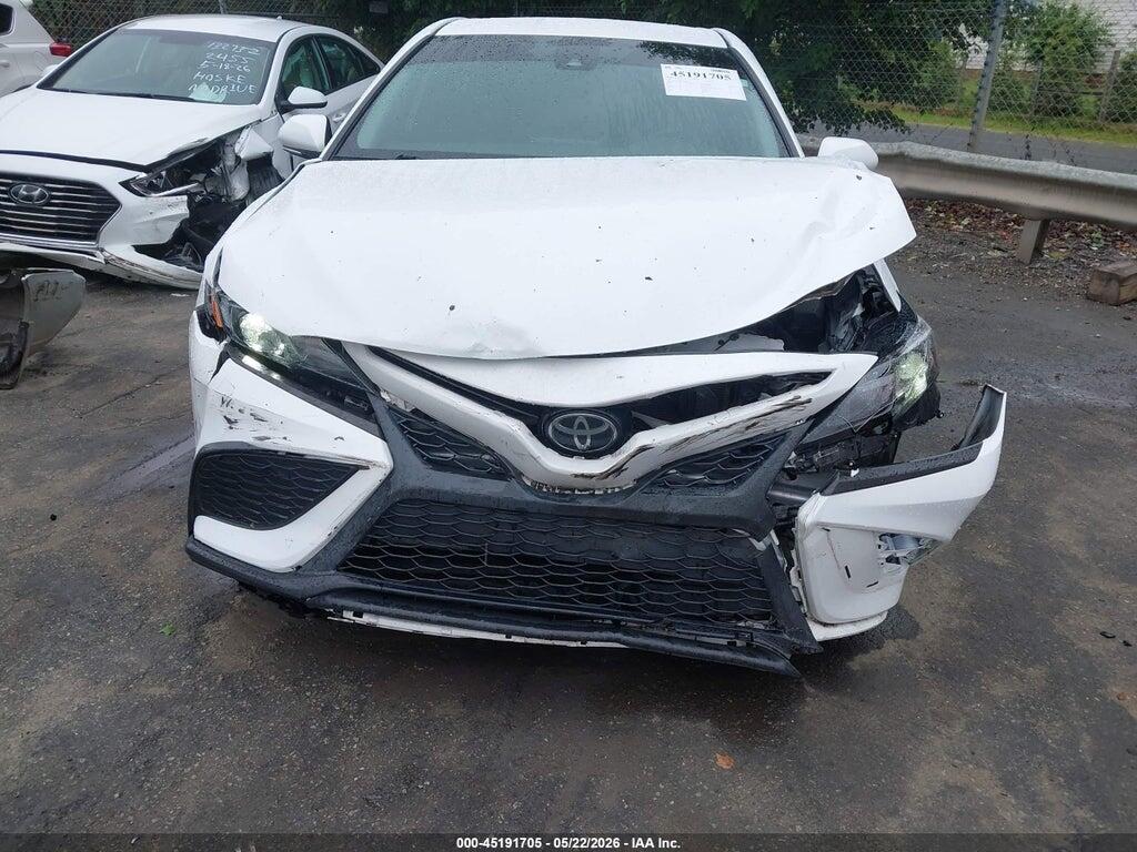 4T1G11AKXNU653724 2022 TOYOTA CAMRY photo no. 12