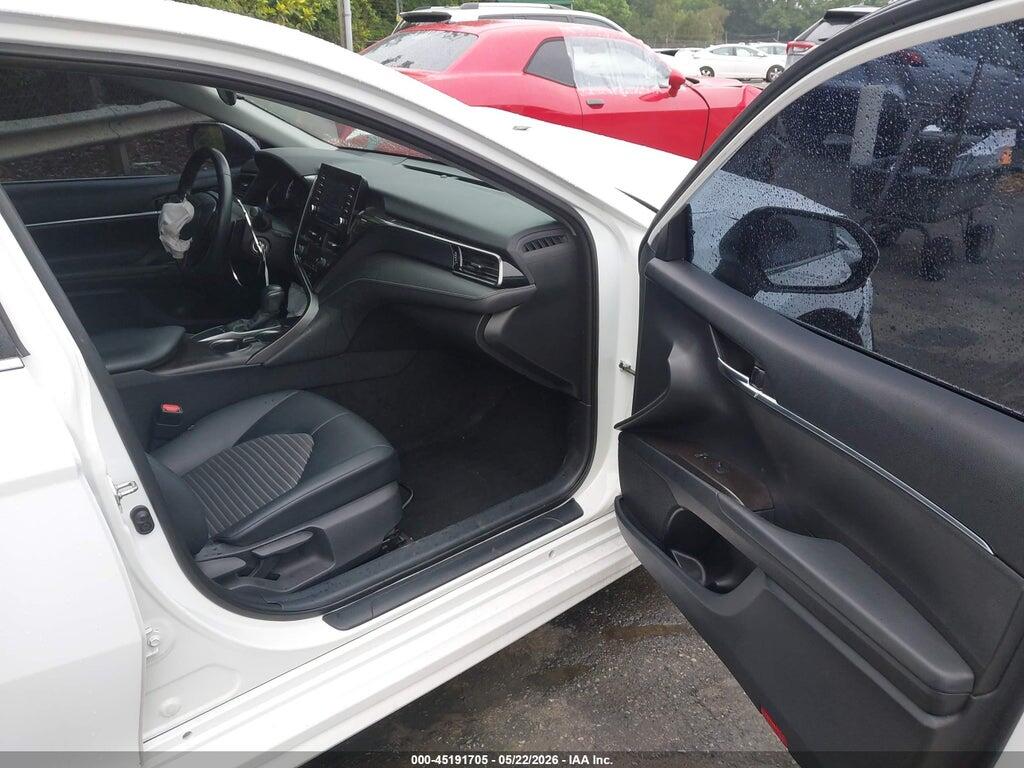 4T1G11AKXNU653724 2022 TOYOTA CAMRY photo no. 5