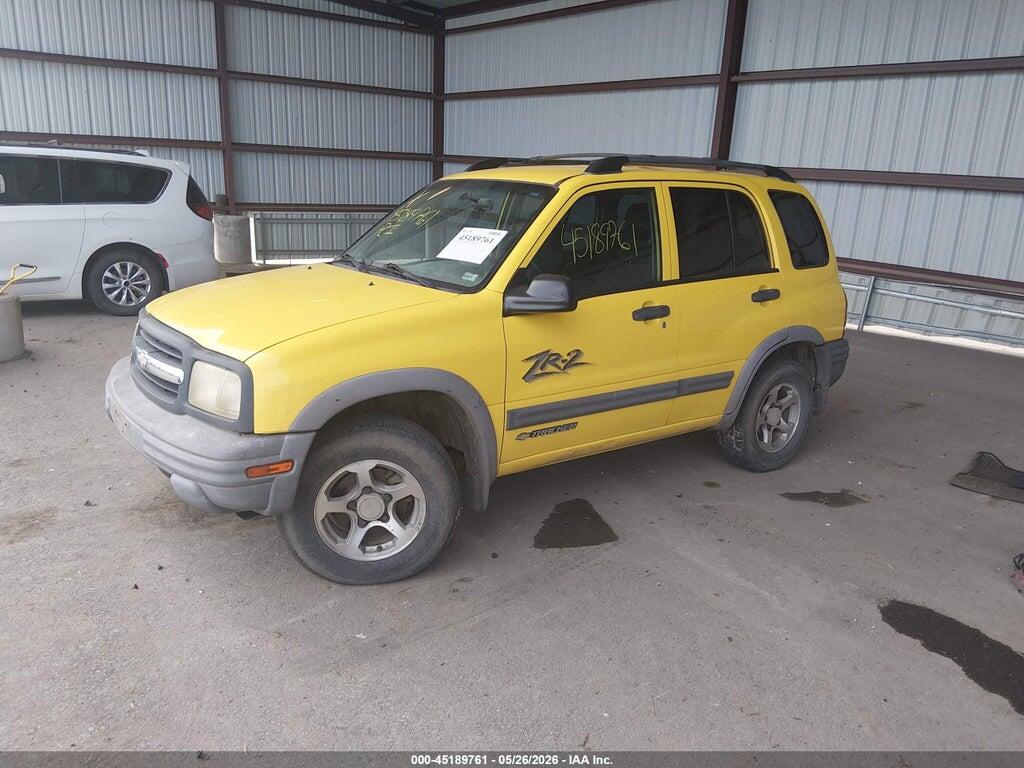 2CNBJ734936936574 2003 CHEVROLET TRACKER photo no. 2