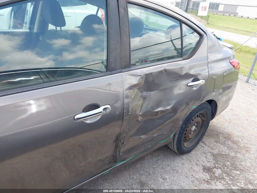 3N1CN7AP9FL934157 2015 NISSAN VERSA photo no. 6