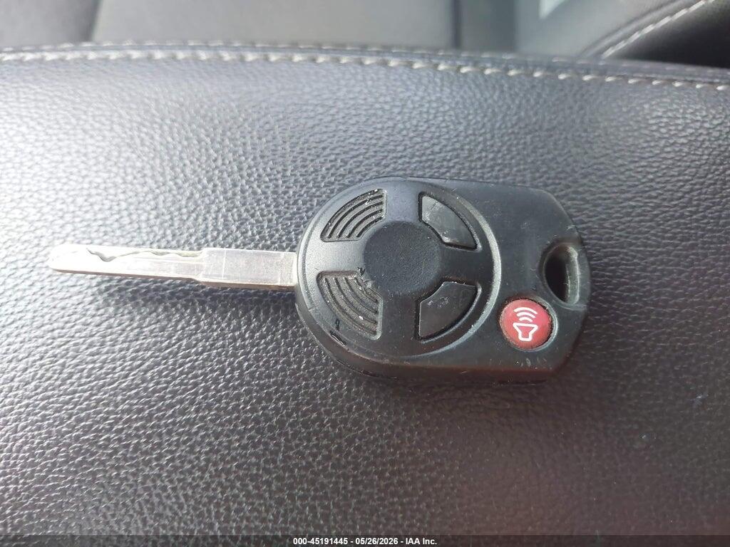 1FMCU0GD3JUC13198 2018 FORD ESCAPE photo no. 11