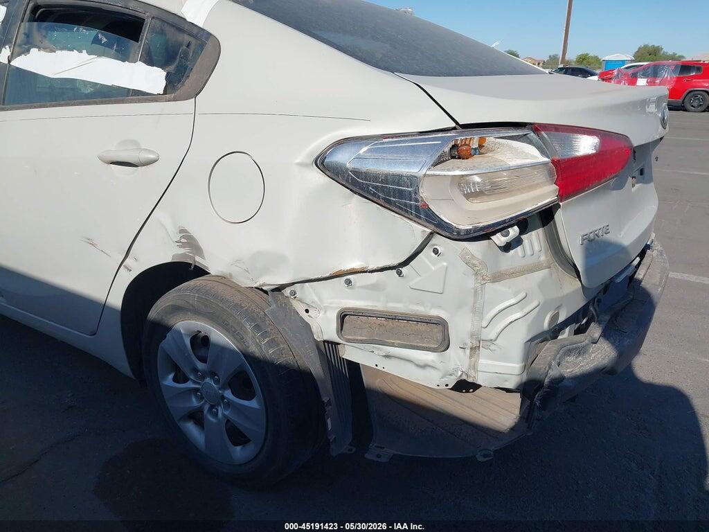 KNAFK4A6XF5416449 2015 KIA FORTE photo no. 12