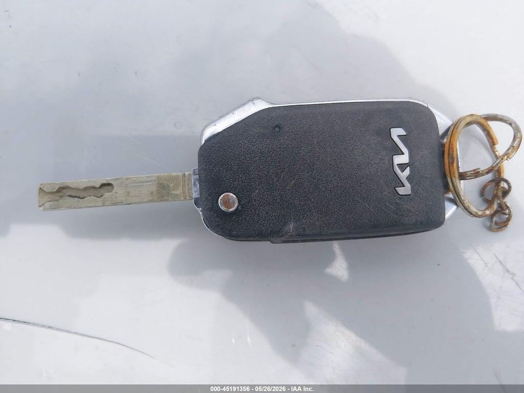 5XYRG4LC2NG094660 2022 KIA SORENTO photo no. 11