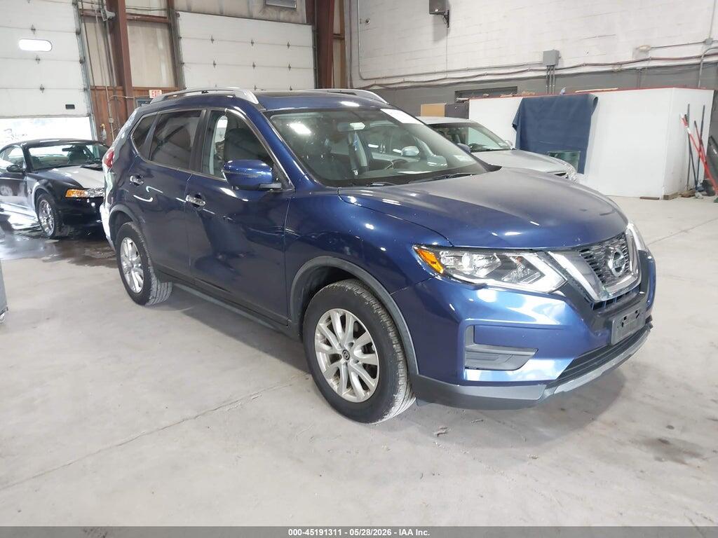 JN8AT2MV0HW010635 2017 NISSAN ROGUE photo no. 1
