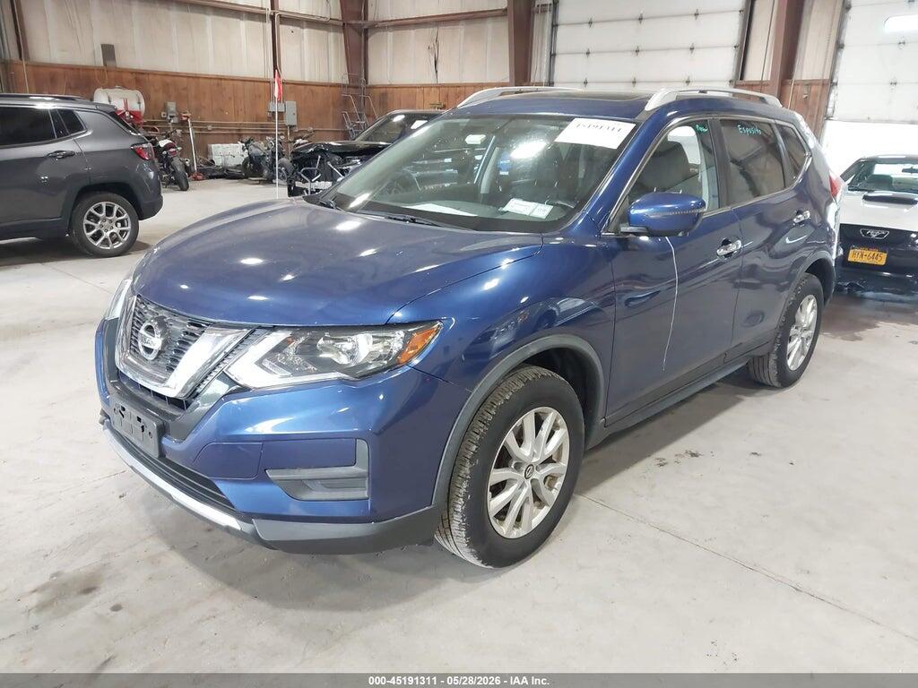 JN8AT2MV0HW010635 2017 NISSAN ROGUE photo no. 2