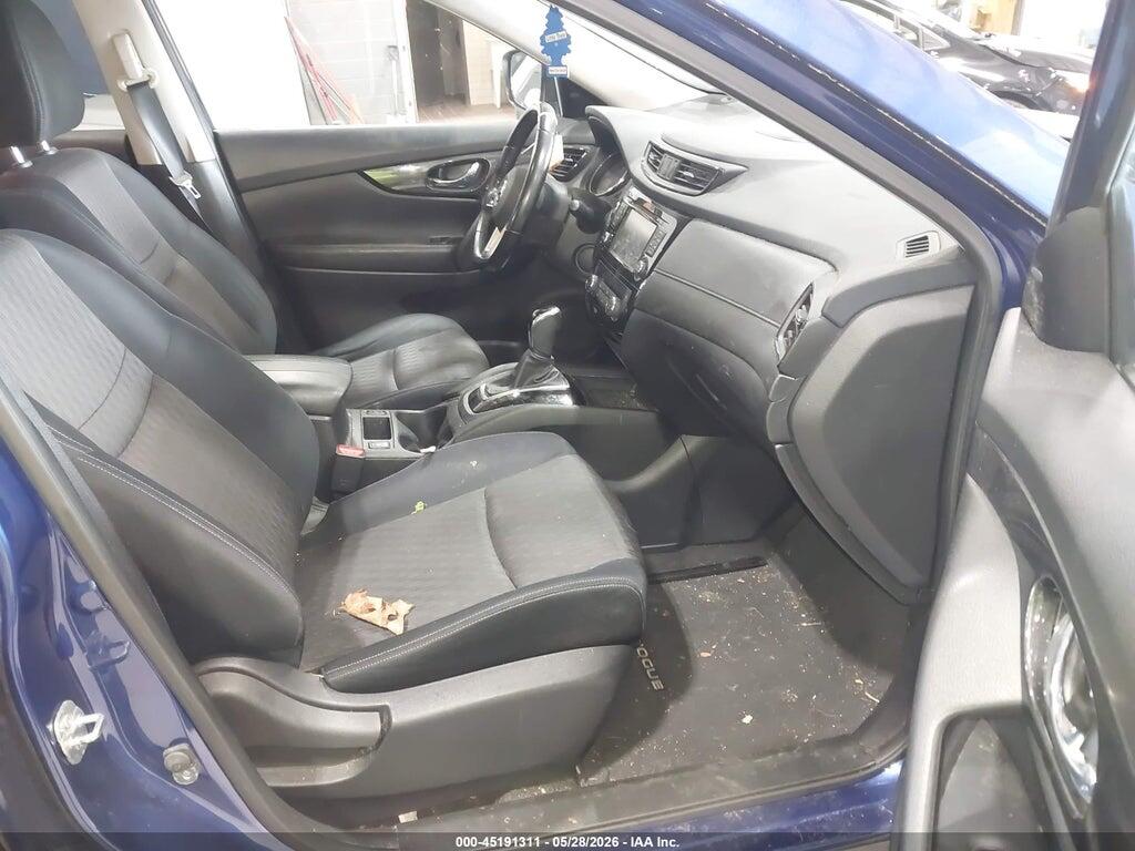 JN8AT2MV0HW010635 2017 NISSAN ROGUE photo no. 5