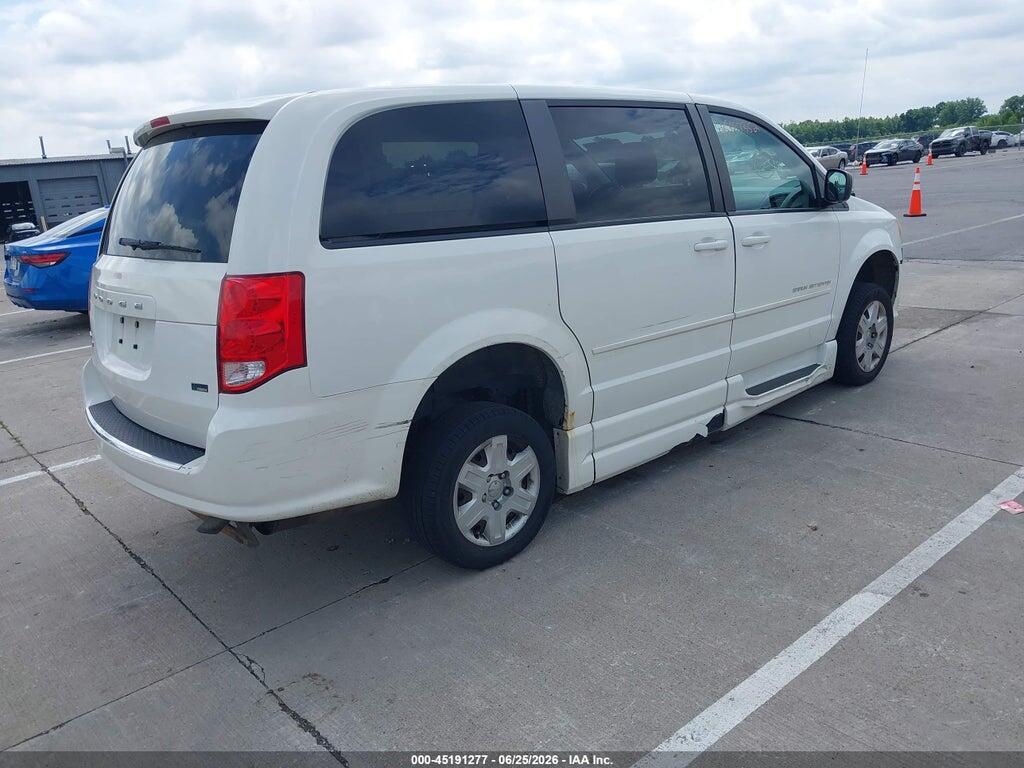 2D4RN4DG3BR794995 2011 DODGE GRAND CARAVAN photo no. 4