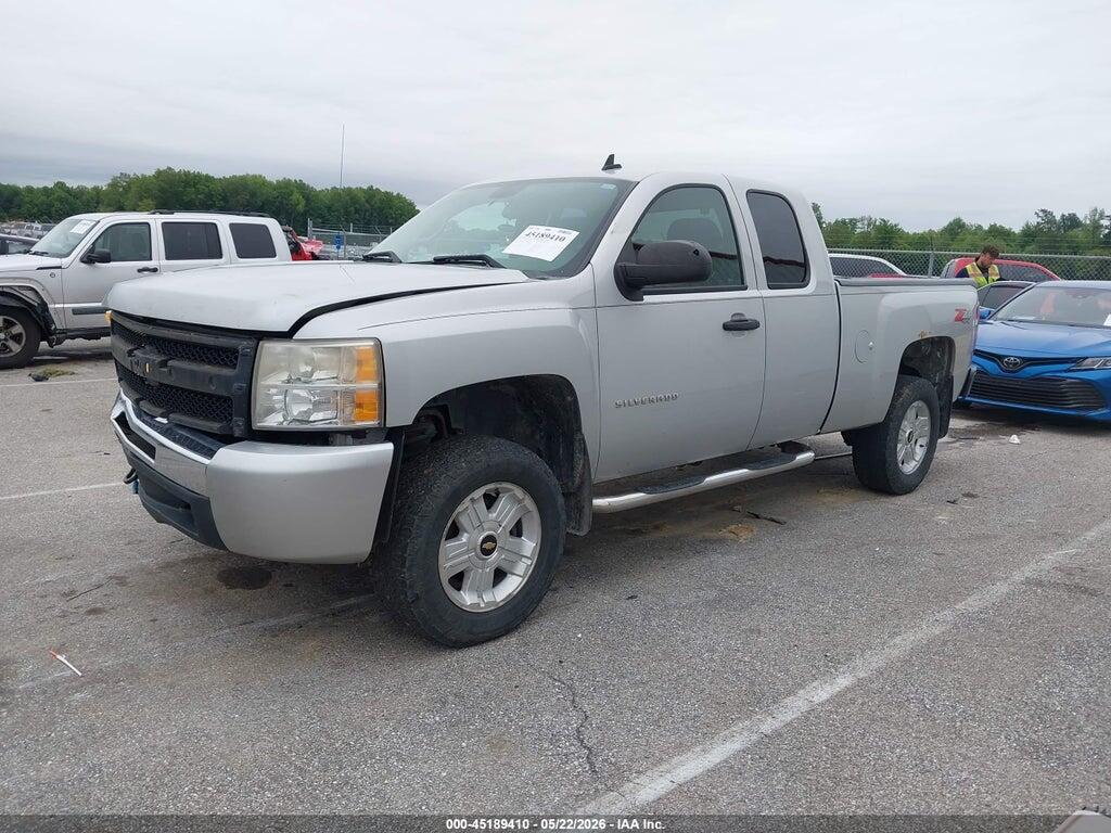 1GCSKSE31AZ140895 2010 CHEVROLET SILVERADO 1500 photo no. 2