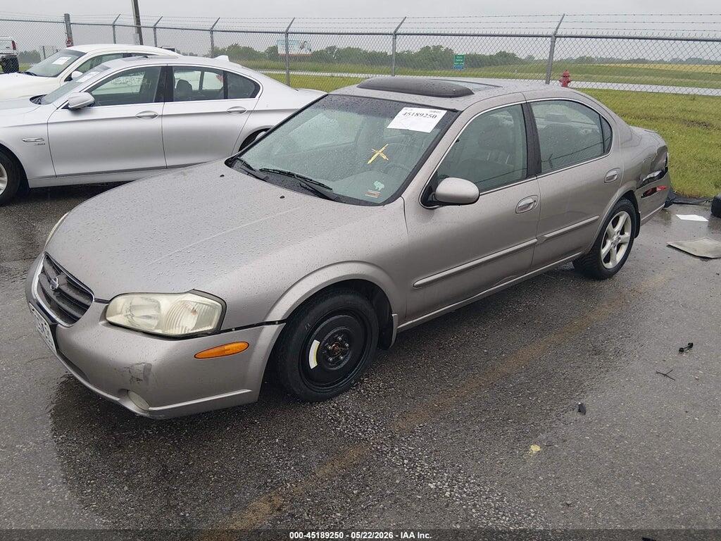 JN1CA31A01T314429 2001 NISSAN MAXIMA photo no. 2