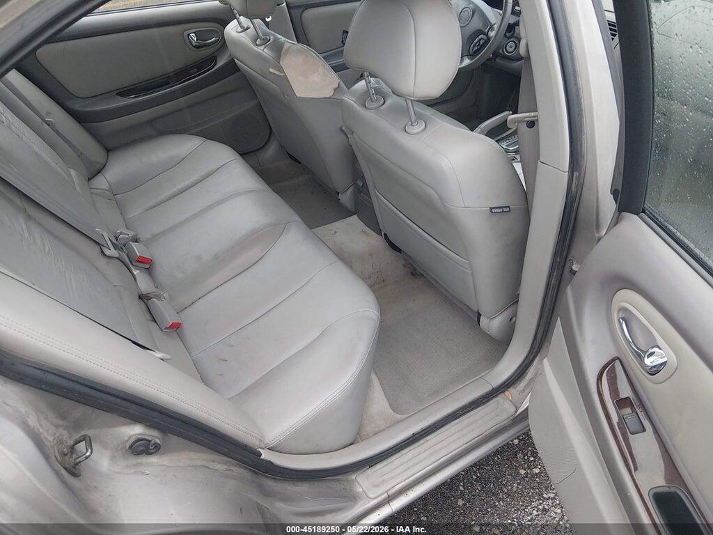 JN1CA31A01T314429 2001 NISSAN MAXIMA photo no. 8