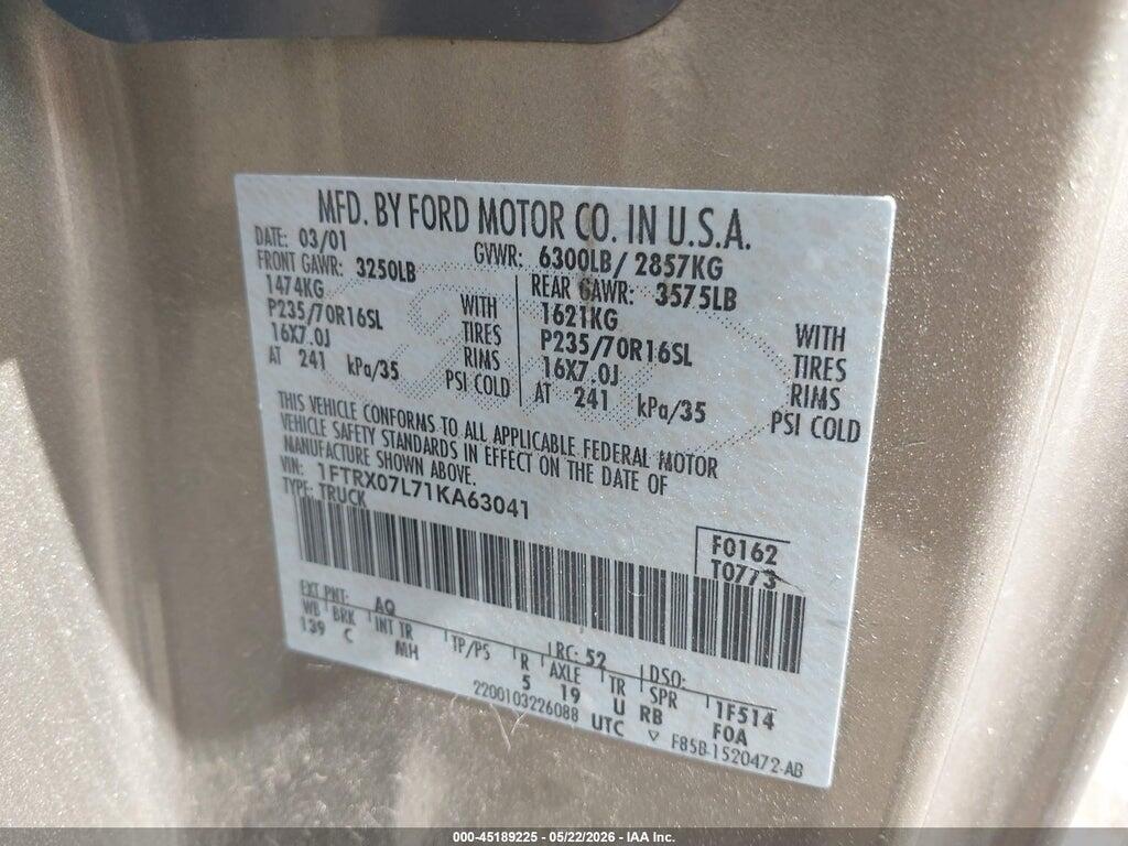 1FTRX07L71KA63041 2001 FORD F-150 photo no. 9