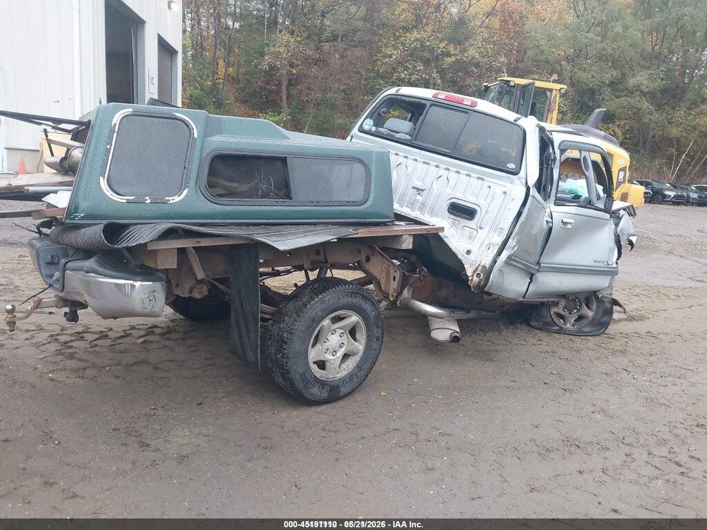 5TBBT4416YS084790 2000 TOYOTA TUNDRA photo no. 4